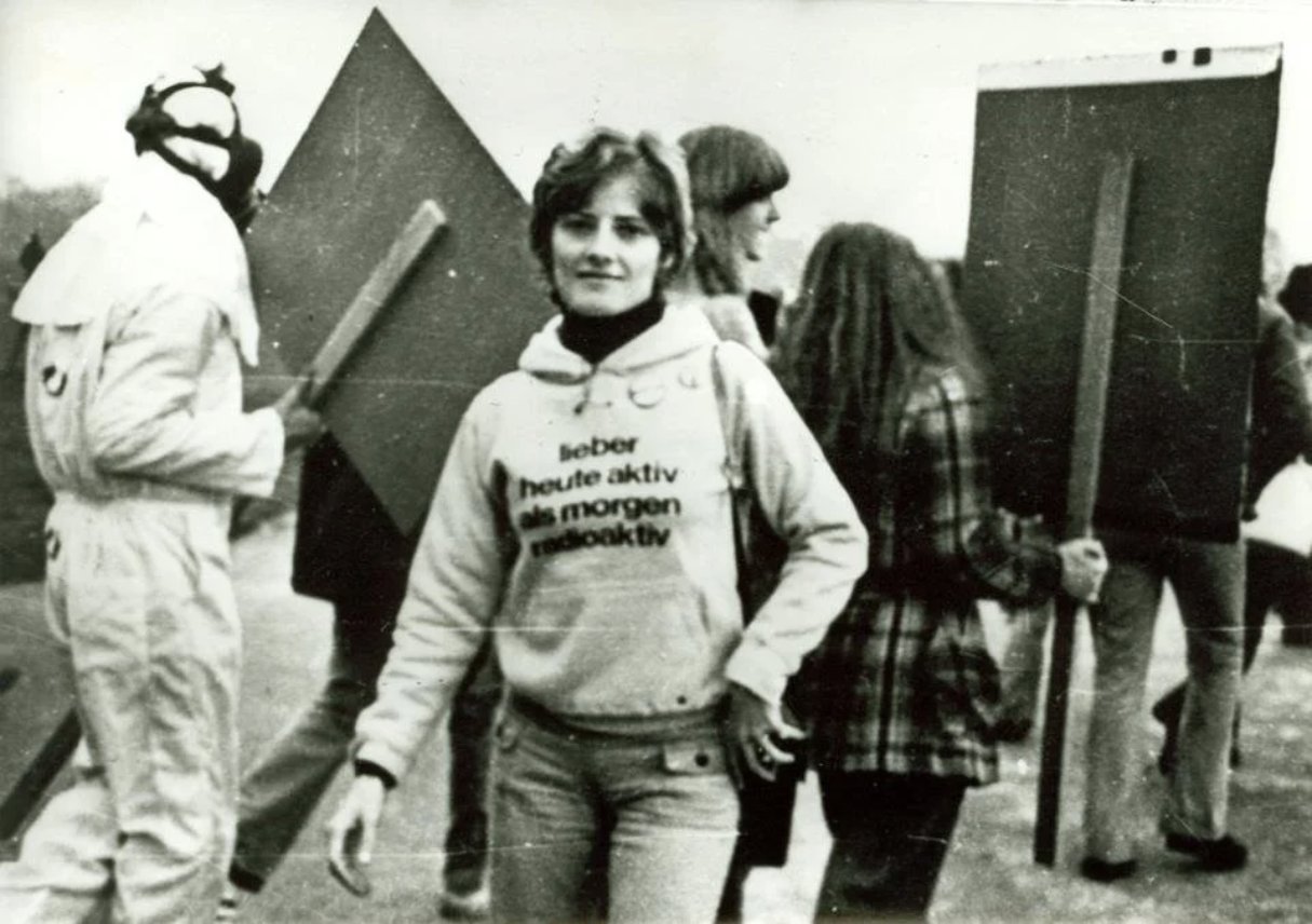 Petra Kelly at a demonstration, black and white